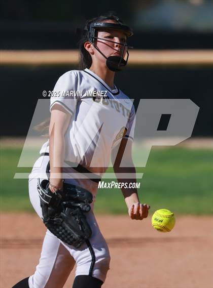 Thumbnail 1 in Foothill Tech @ Calabasas photogallery.