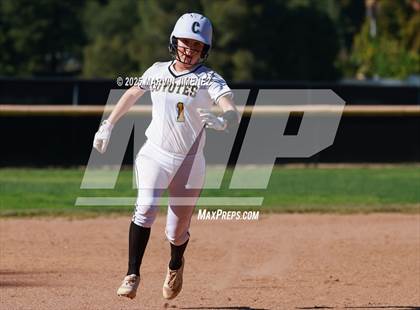 Thumbnail 1 in Foothill Tech @ Calabasas photogallery.