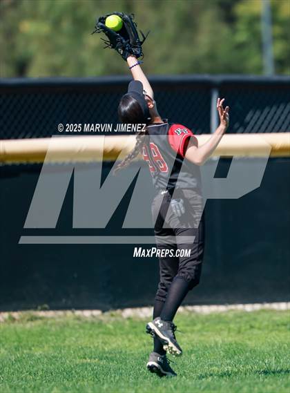 Thumbnail 2 in Foothill Tech @ Calabasas photogallery.