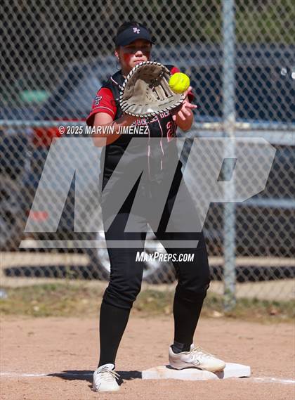 Thumbnail 3 in Foothill Tech @ Calabasas photogallery.