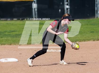 Thumbnail 1 in Foothill Tech @ Calabasas photogallery.