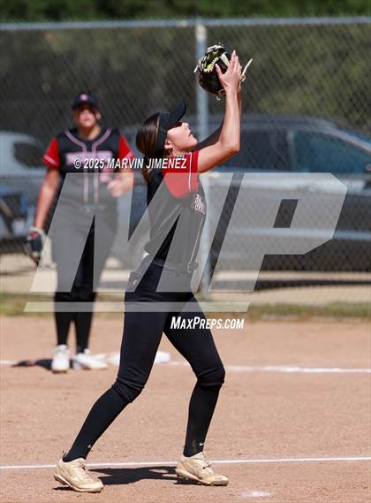 Thumbnail 3 in Foothill Tech @ Calabasas photogallery.