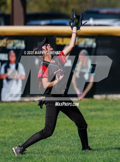 Thumbnail 3 in Foothill Tech @ Calabasas photogallery.
