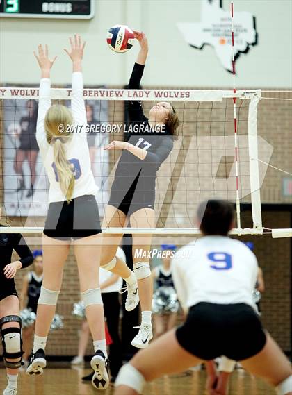 Thumbnail 2 in Midway vs Hebron photogallery.