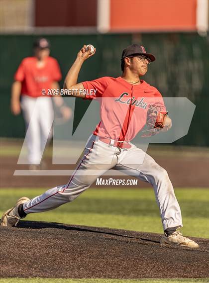 Thumbnail 3 in Lincoln Northeast @ Lincoln High photogallery.