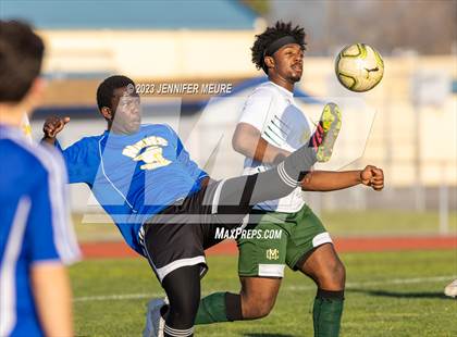Thumbnail 3 in Moreau Catholic @ Newark Memorial photogallery.