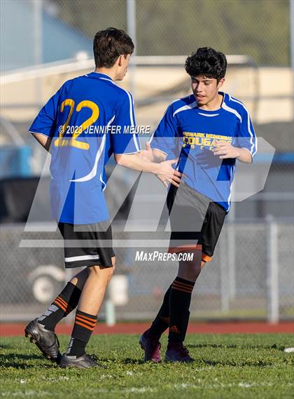 Thumbnail 3 in Moreau Catholic @ Newark Memorial photogallery.