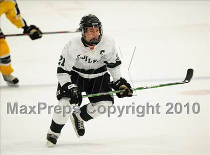 Thumbnail 1 in Amity @ Guilford photogallery.