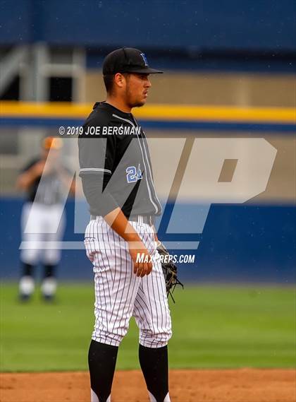 Thumbnail 3 in Clovis vs. Frontier (CIF CS D1 Final) photogallery.