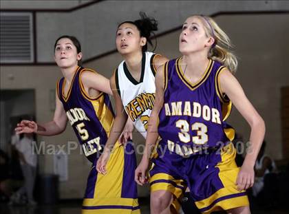 Thumbnail 3 in Amador Valley vs. Kennedy (West Coast Jamboree) photogallery.