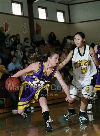 Thumbnail 1 in Amador Valley vs. Kennedy (West Coast Jamboree) photogallery.
