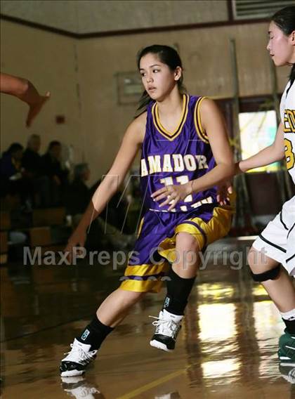 Thumbnail 3 in Amador Valley vs. Kennedy (West Coast Jamboree) photogallery.