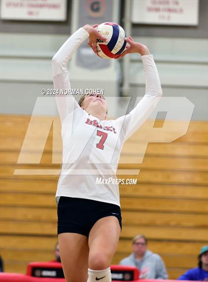 Thumbnail 2 in Joliet Catholic @ Benet Academy photogallery.
