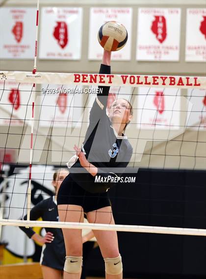 Thumbnail 2 in Joliet Catholic @ Benet Academy photogallery.