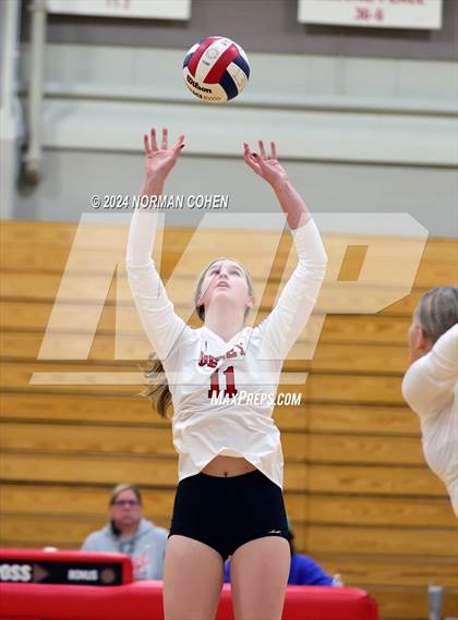 Thumbnail 1 in Joliet Catholic @ Benet Academy photogallery.