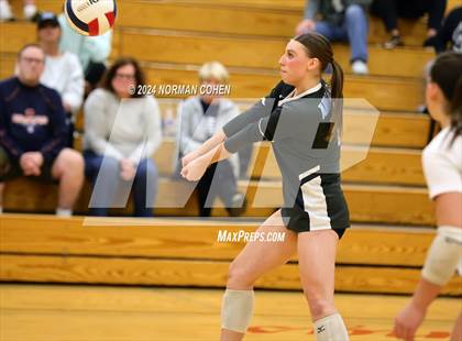 Thumbnail 2 in Joliet Catholic @ Benet Academy photogallery.