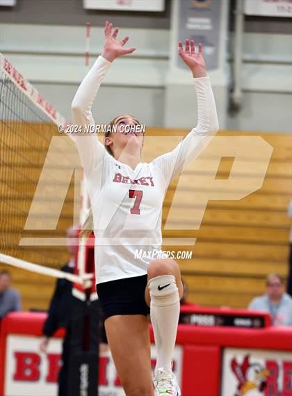 Thumbnail 1 in Joliet Catholic @ Benet Academy photogallery.