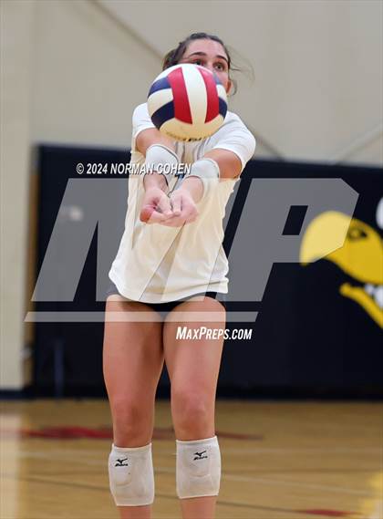 Thumbnail 3 in Joliet Catholic @ Benet Academy photogallery.