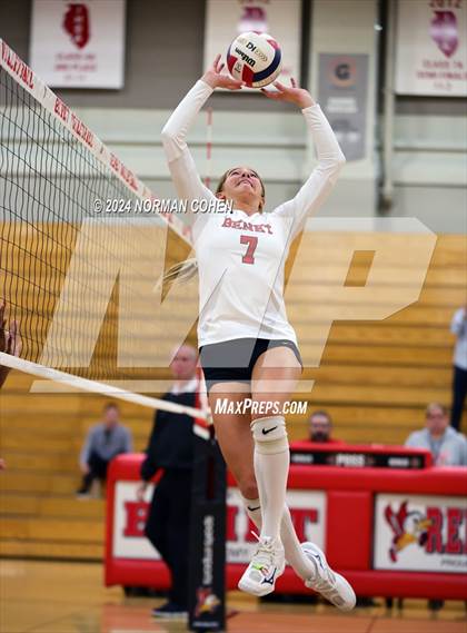 Thumbnail 2 in Joliet Catholic @ Benet Academy photogallery.