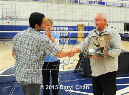 Thumbnail 2 in Oak Park vs. Corona del Mar (CIF SoCal Regional D2 Final) photogallery.