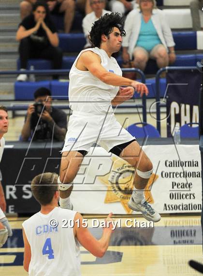 Thumbnail 2 in Oak Park vs. Corona del Mar (CIF SoCal Regional D2 Final) photogallery.