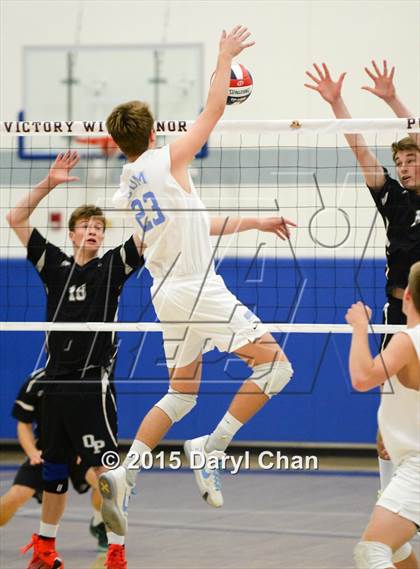 Thumbnail 3 in Oak Park vs. Corona del Mar (CIF SoCal Regional D2 Final) photogallery.