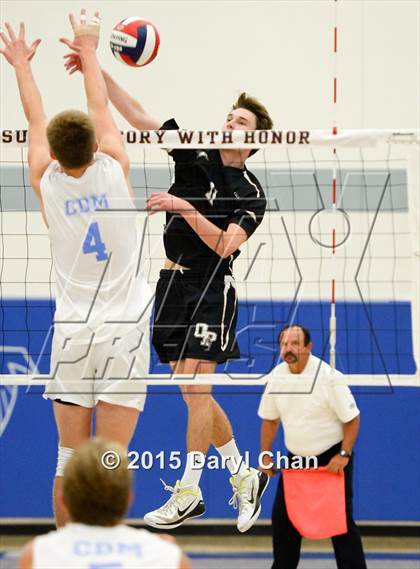 Thumbnail 3 in Oak Park vs. Corona del Mar (CIF SoCal Regional D2 Final) photogallery.