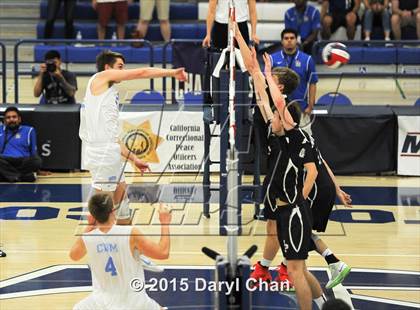 Thumbnail 2 in Oak Park vs. Corona del Mar (CIF SoCal Regional D2 Final) photogallery.