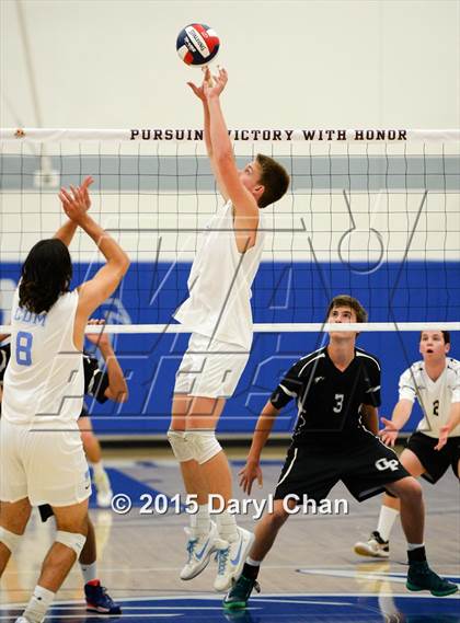 Thumbnail 3 in Oak Park vs. Corona del Mar (CIF SoCal Regional D2 Final) photogallery.