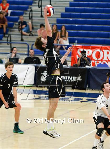 Thumbnail 1 in Oak Park vs. Corona del Mar (CIF SoCal Regional D2 Final) photogallery.