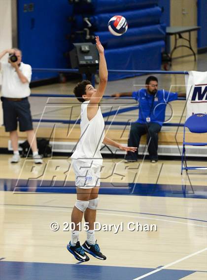 Thumbnail 2 in Oak Park vs. Corona del Mar (CIF SoCal Regional D2 Final) photogallery.