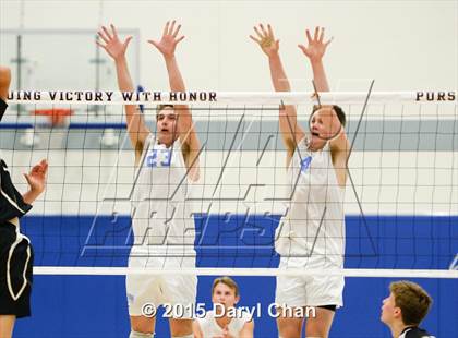 Thumbnail 2 in Oak Park vs. Corona del Mar (CIF SoCal Regional D2 Final) photogallery.