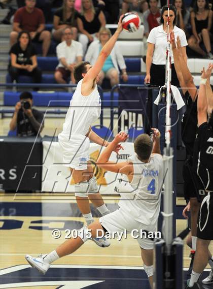 Thumbnail 2 in Oak Park vs. Corona del Mar (CIF SoCal Regional D2 Final) photogallery.