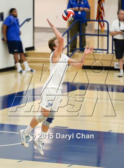 Thumbnail 2 in Oak Park vs. Corona del Mar (CIF SoCal Regional D2 Final) photogallery.