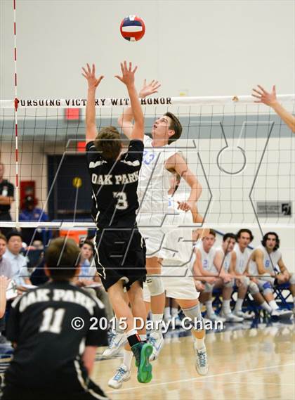 Thumbnail 1 in Oak Park vs. Corona del Mar (CIF SoCal Regional D2 Final) photogallery.