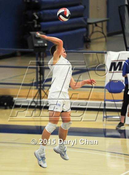 Thumbnail 2 in Oak Park vs. Corona del Mar (CIF SoCal Regional D2 Final) photogallery.