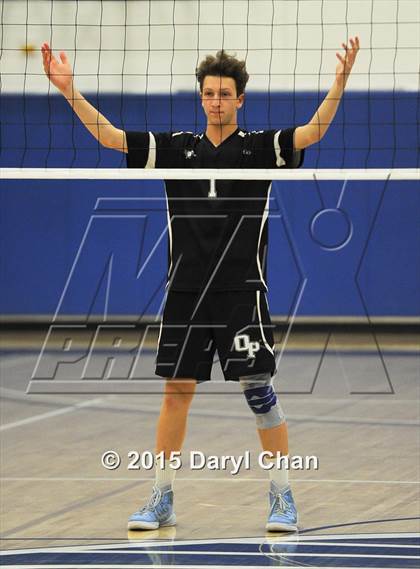 Thumbnail 1 in Oak Park vs. Corona del Mar (CIF SoCal Regional D2 Final) photogallery.
