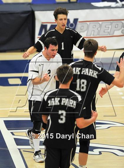 Thumbnail 2 in Oak Park vs. Corona del Mar (CIF SoCal Regional D2 Final) photogallery.
