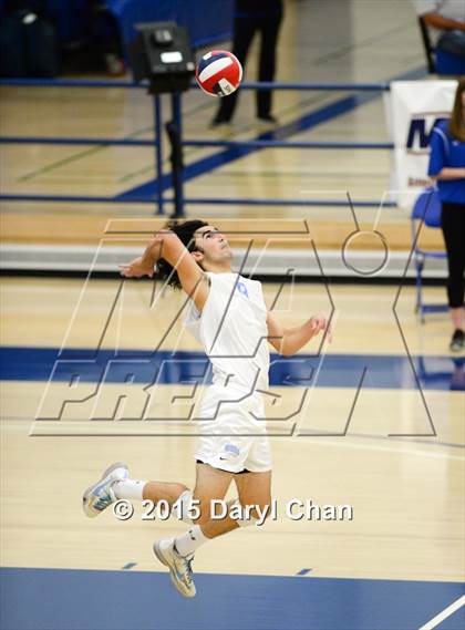 Thumbnail 3 in Oak Park vs. Corona del Mar (CIF SoCal Regional D2 Final) photogallery.