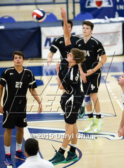 Thumbnail 1 in Oak Park vs. Corona del Mar (CIF SoCal Regional D2 Final) photogallery.