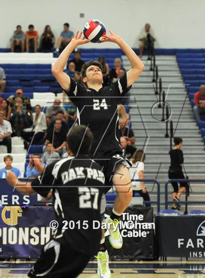 Thumbnail 2 in Oak Park vs. Corona del Mar (CIF SoCal Regional D2 Final) photogallery.