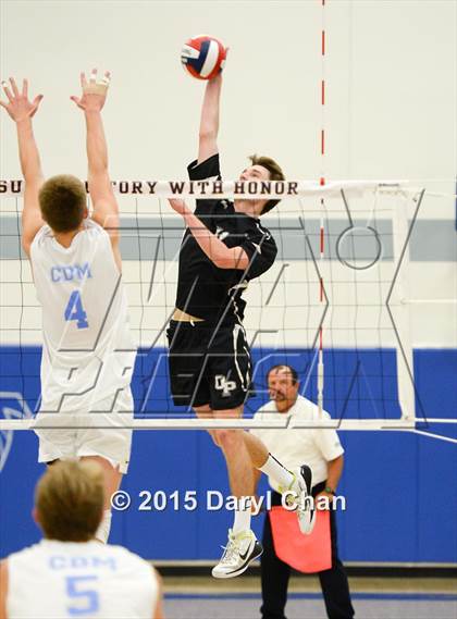 Thumbnail 2 in Oak Park vs. Corona del Mar (CIF SoCal Regional D2 Final) photogallery.