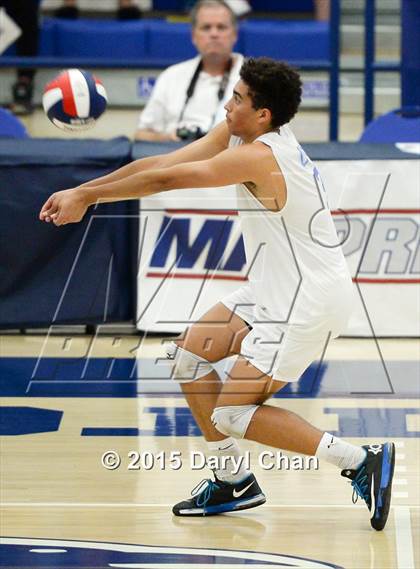 Thumbnail 2 in Oak Park vs. Corona del Mar (CIF SoCal Regional D2 Final) photogallery.