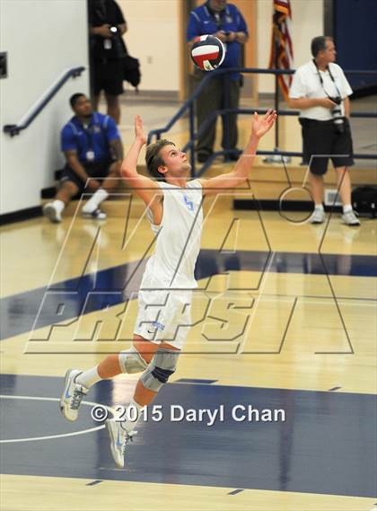 Thumbnail 3 in Oak Park vs. Corona del Mar (CIF SoCal Regional D2 Final) photogallery.