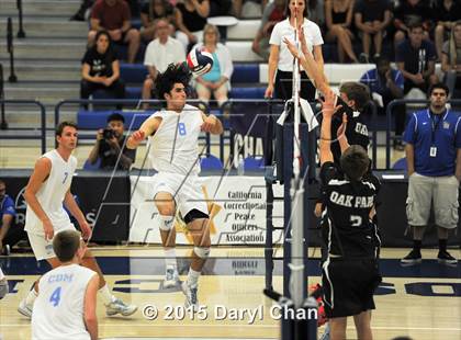 Thumbnail 1 in Oak Park vs. Corona del Mar (CIF SoCal Regional D2 Final) photogallery.