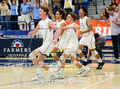 Thumbnail 2 in Oak Park vs. Corona del Mar (CIF SoCal Regional D2 Final) photogallery.