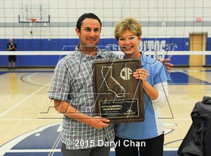 Thumbnail 3 in Oak Park vs. Corona del Mar (CIF SoCal Regional D2 Final) photogallery.