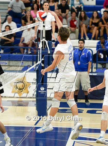 Thumbnail 1 in Oak Park vs. Corona del Mar (CIF SoCal Regional D2 Final) photogallery.
