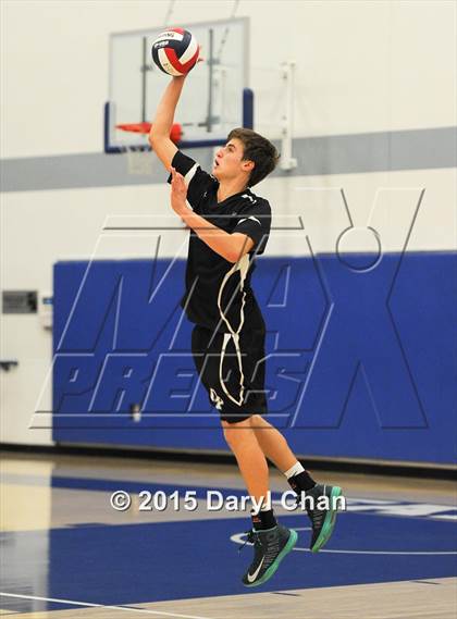 Thumbnail 1 in Oak Park vs. Corona del Mar (CIF SoCal Regional D2 Final) photogallery.