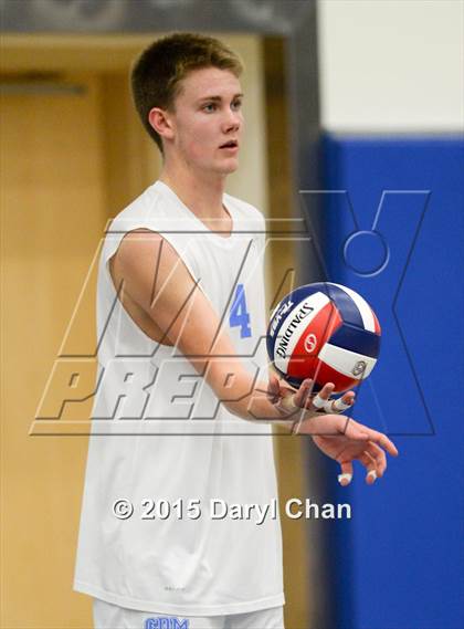 Thumbnail 3 in Oak Park vs. Corona del Mar (CIF SoCal Regional D2 Final) photogallery.